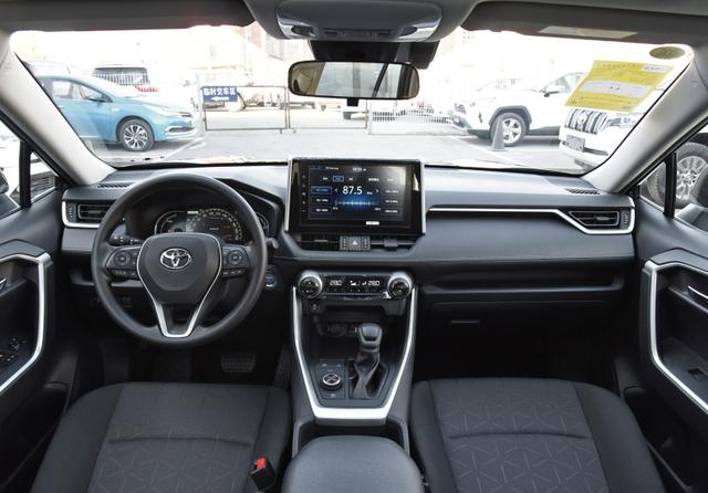 日产2.0L奇骏对比丰田2.0L的RAV4,怎么选?