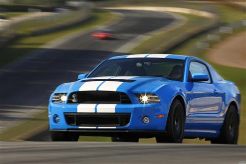打造最强野马：2013款野马Shelby GT500写照①